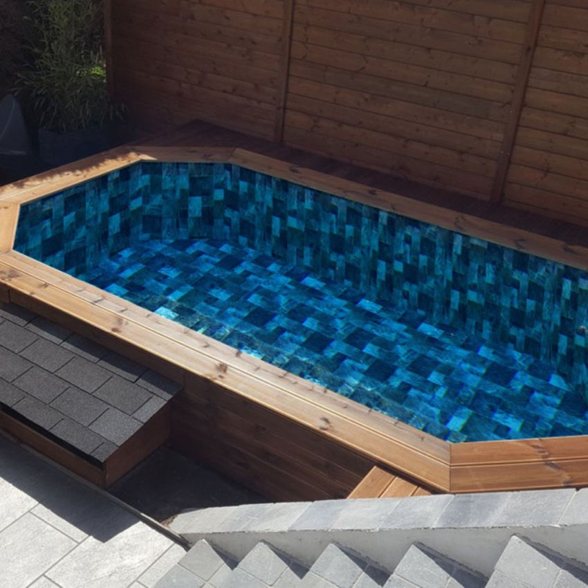 Piscine Bois Lucci Octogonale allongée avec Escalier 415x265x131cm Pierre de Bali