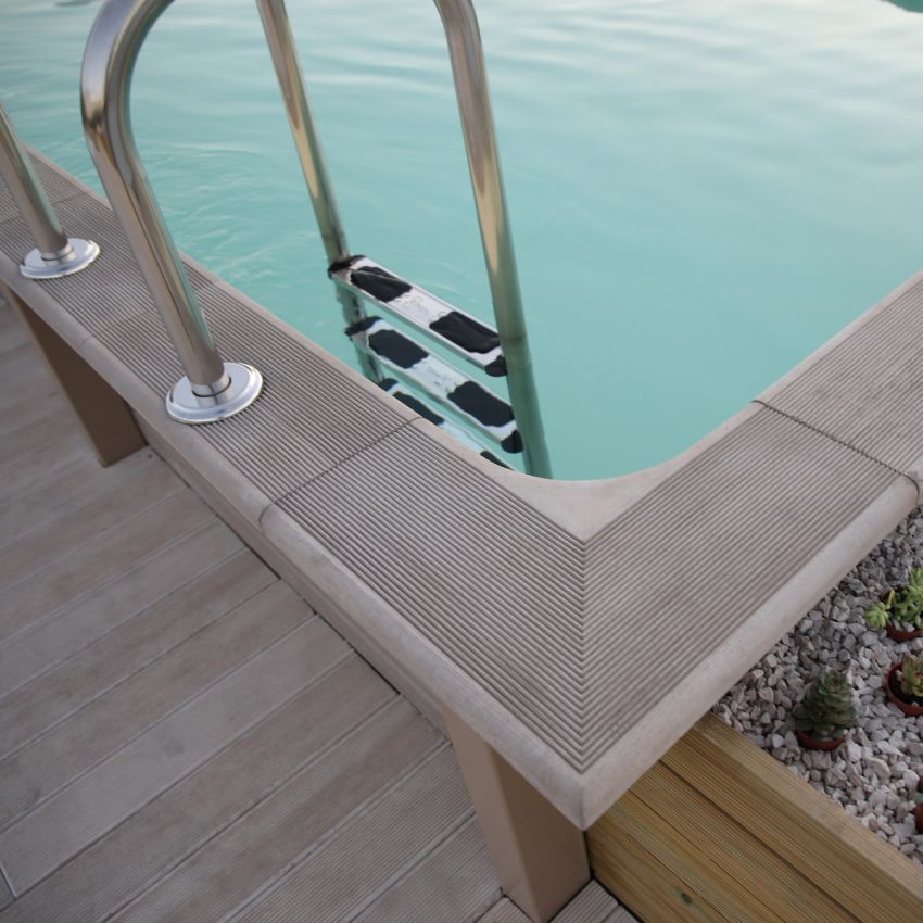 Kit Piscine Béton Aspect Bois Rectangulaire 467x324x130cm