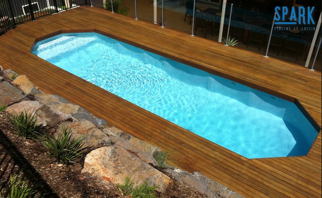 piscine bois super lucci allongee avec escalier 800 x 457 x 130 cm lekingstore