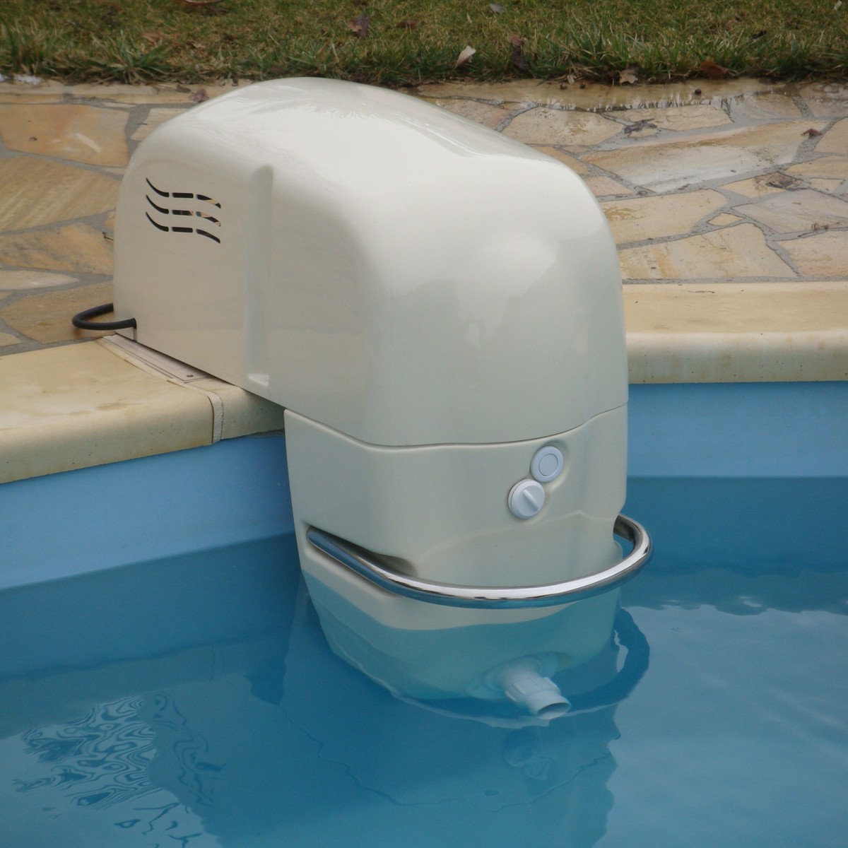 optez pour cette nage a contre courant hors bord jl30 au meilleur prix lekingstore