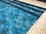 Liner 85/100èmour piscine octogonale allongée avec escalier + plage Immergée 415x265x131cm PIERRE DE BALI 