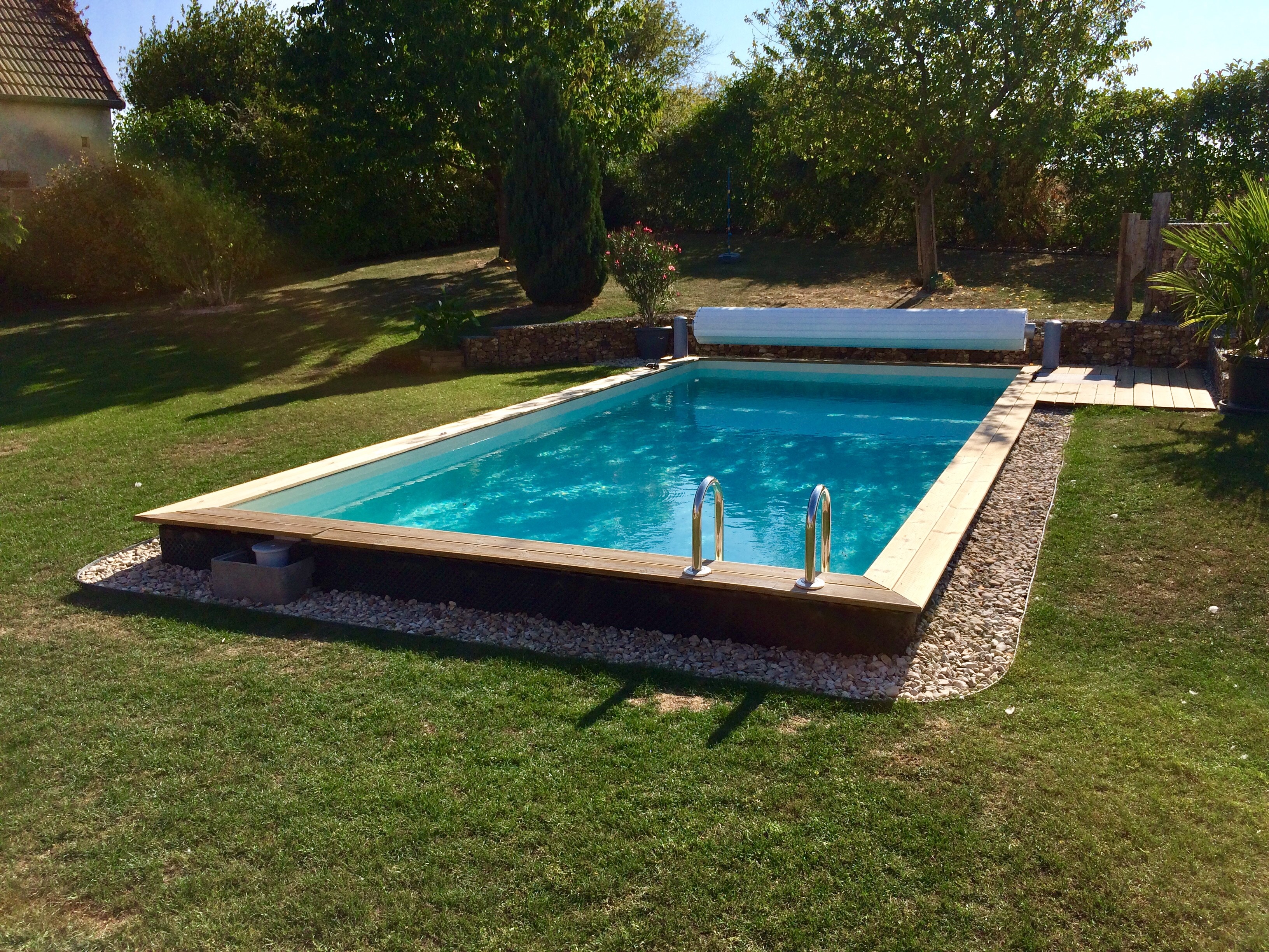 Kit Piscine Bois Hors Sol Rectangulaire Luxe Avec Banc et Petit escalier  620x420x145cm - Decouvrez tous nos kit Piscine au meilleur prix sur  lekingstore.com ! - PiscineIndustrie